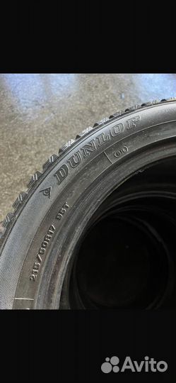 Dunlop SP Winter Ice 01 215/50 R17