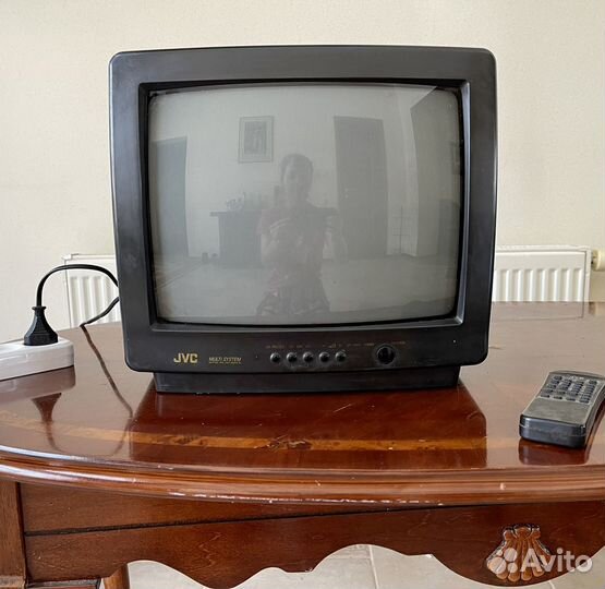 Телевизор JVC AV-14TE