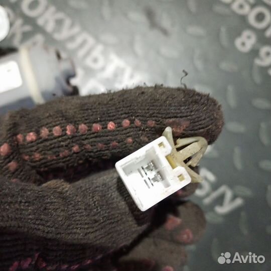 Передний левый стеклоподъёмник Chevrolet Aveo T255