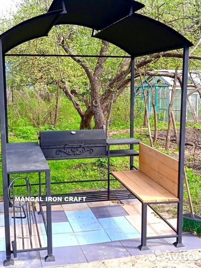 Беседка с мангалом