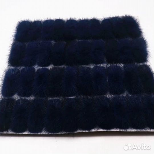 Мех норки полоски и помпоны