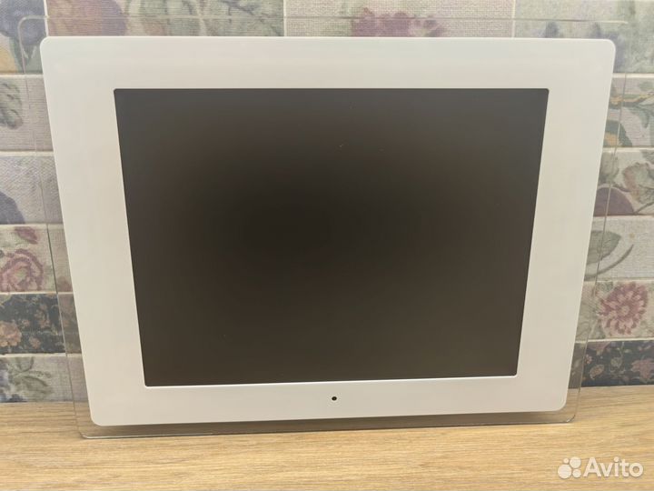 Цифровая фоторамка новая Digital Photo Frame