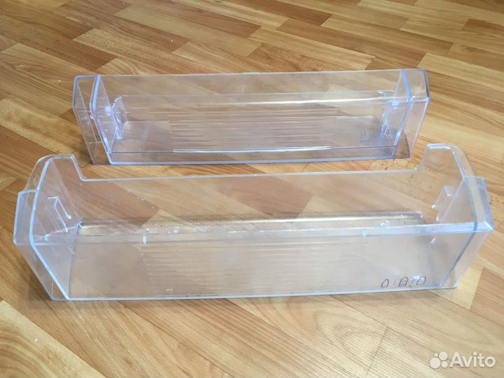 Полки / Балкон холодильника LG