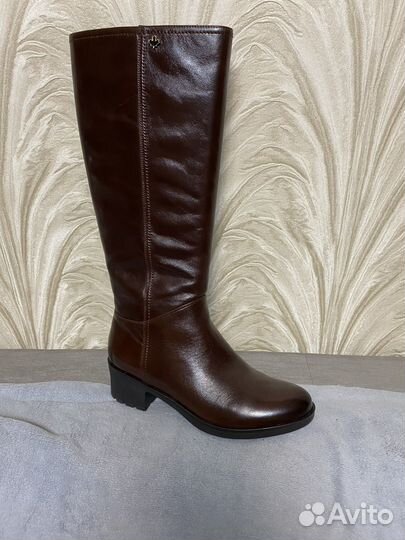 Обувь женская 39 размер