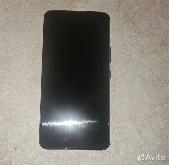 Samsung Galaxy S22, 8/256 ГБ