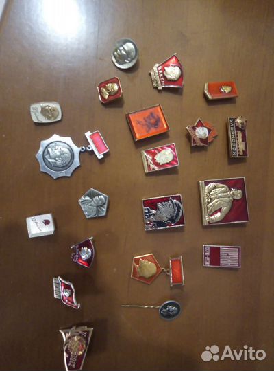 Значки СССР ленин