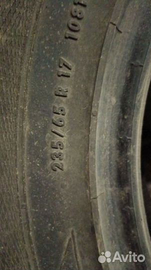 Gislaved Nord Frost 5 235/65 R17