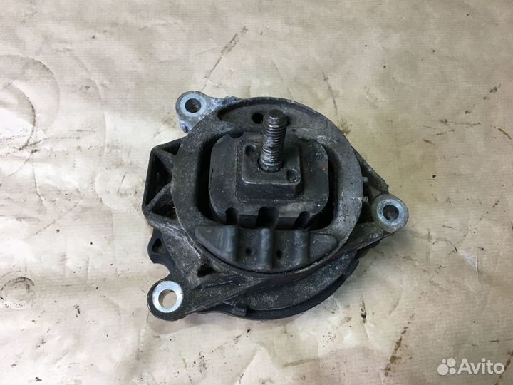 Подушка двигателя правая BMW X3 F25 10-14