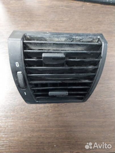 Дефлектор воздушный Bmw X5 E53 3.0D 2003