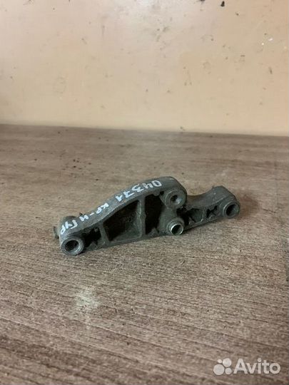 Кронштейн гидроусилителя Focus II, fusion 2002