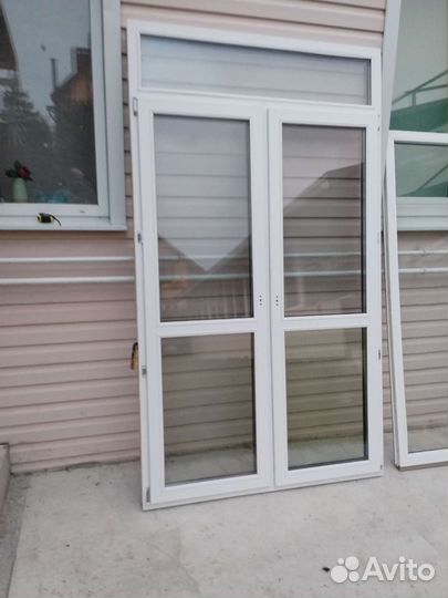 Окно пластиковое