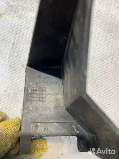 Экран воздушный Saab 9.5 седан B235REA 2001