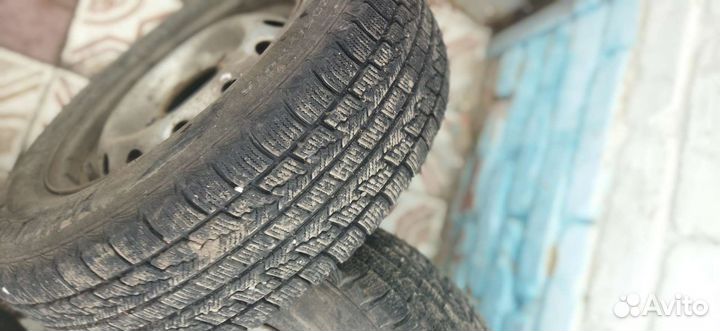 Winrun WR-12 205/70 R15