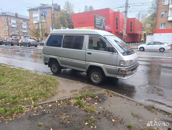 Toyota Lite Ace 2.0 AT, 1988, 120 000 км