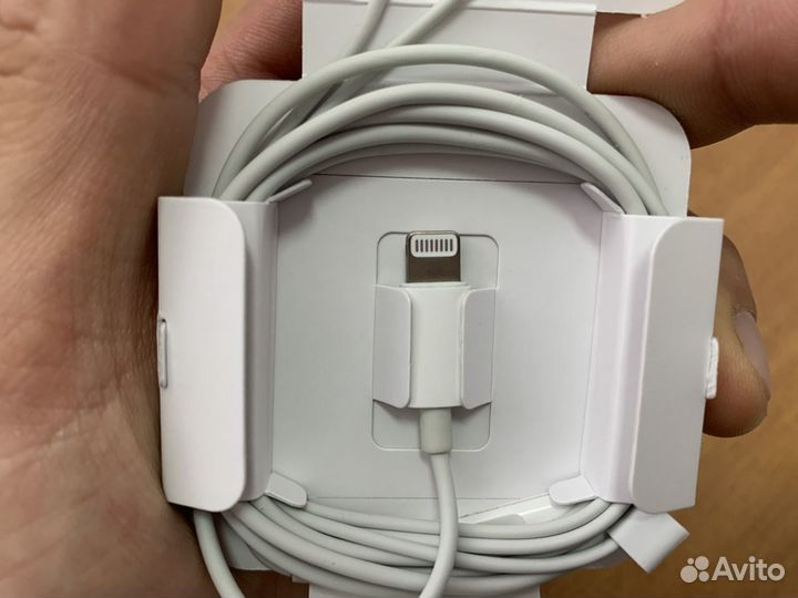 Оригинал наушники Apple EarPods Lightning