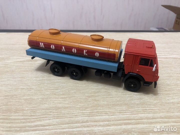 Камаз 53212 молоковоз пр. Элекон, г. Казань М:1/43