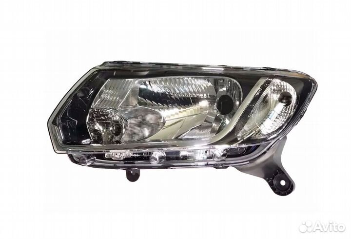 Фара передняя Renault Sandero Рено Сандеро 2014