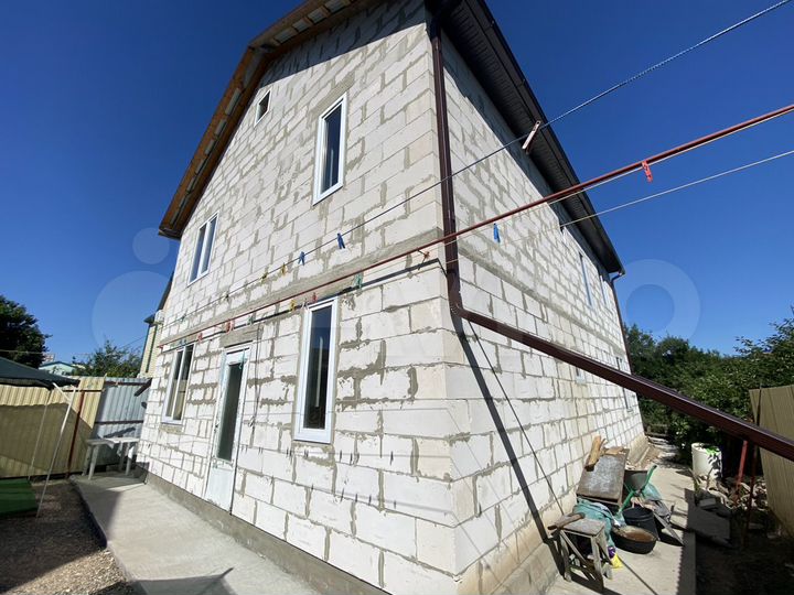 Дом 360 м² на участке 6 сот.