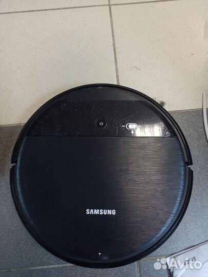 Робот пылесос samsung VR05R5050WK