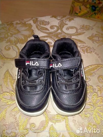 Кроссовки детские