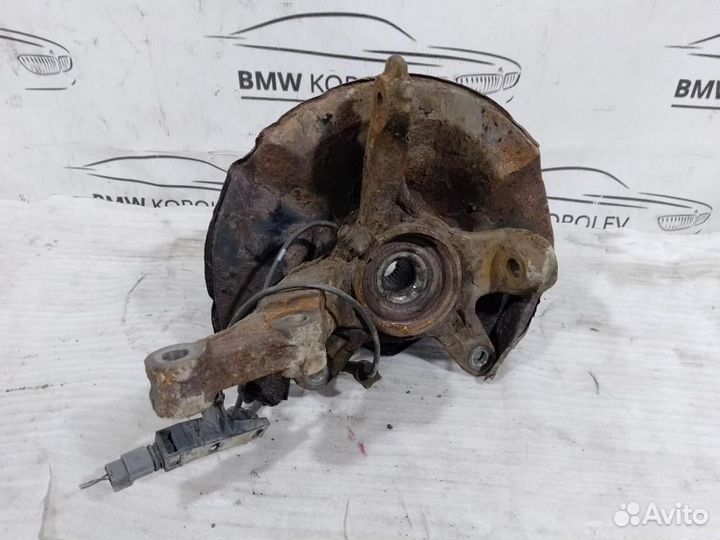 Кулак поворотный передний правый Honda Civic viii