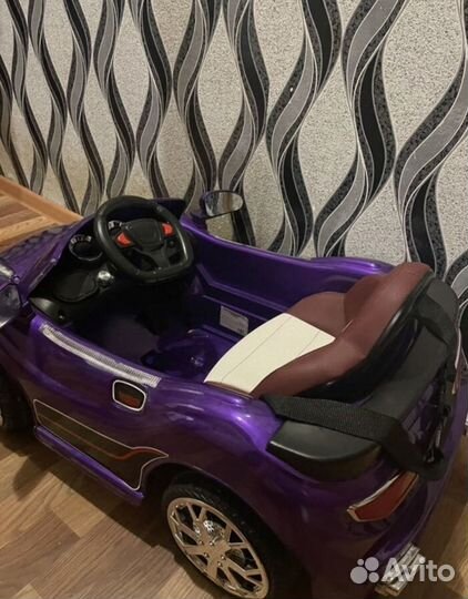 Детский электромобиль бу