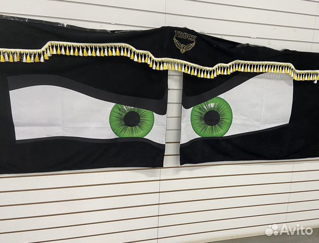 Шторы Глаза в кабину авто