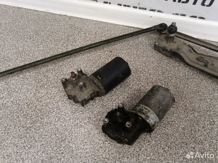 Моторчик стеклоочистителя для VW Transporter T2 T3