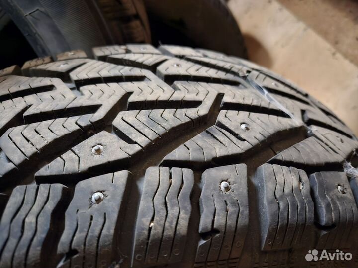 Tigar SUV Ice 215/60 R17