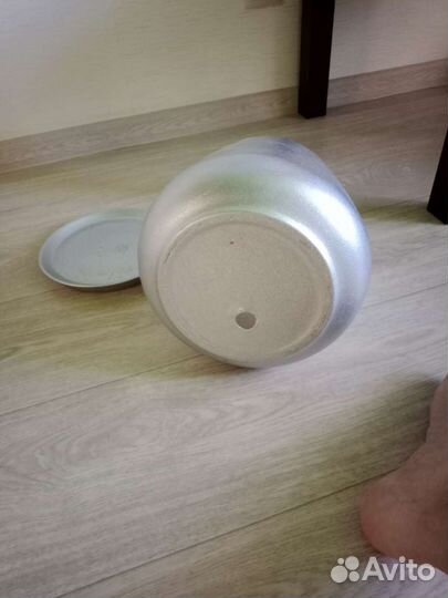 Керамический цветочный горшок