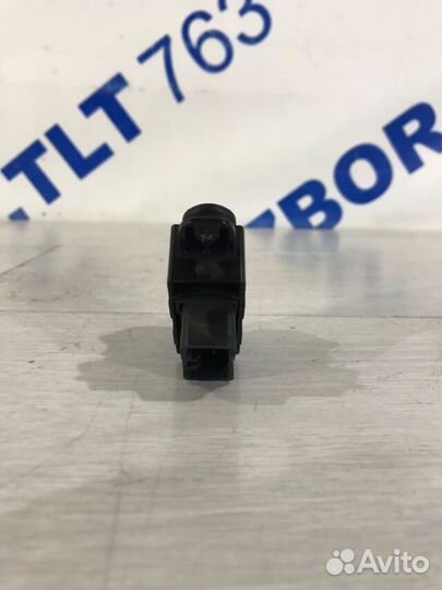 Кнопка стеклоподъемника задняя hyundai solaris 1 1