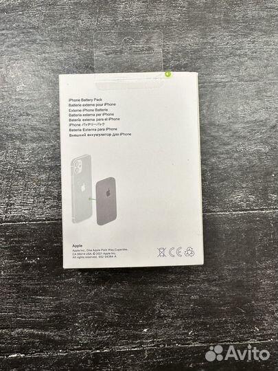 Зарядка на iPhone Magsafe battery pack 3500мАч