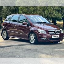 Mercedes-Benz B-класс 1.7 CVT, 2011, 137 000 км, с пробегом, цена 915 000 руб.