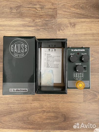TC electronic gauss tape echo педаль дилэй