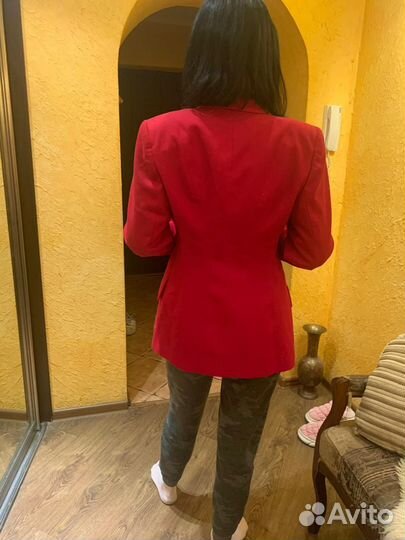 Пиджак женский 46 размер