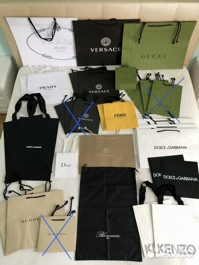 Брендовые пакеты.Коробки.Брендовые плечики