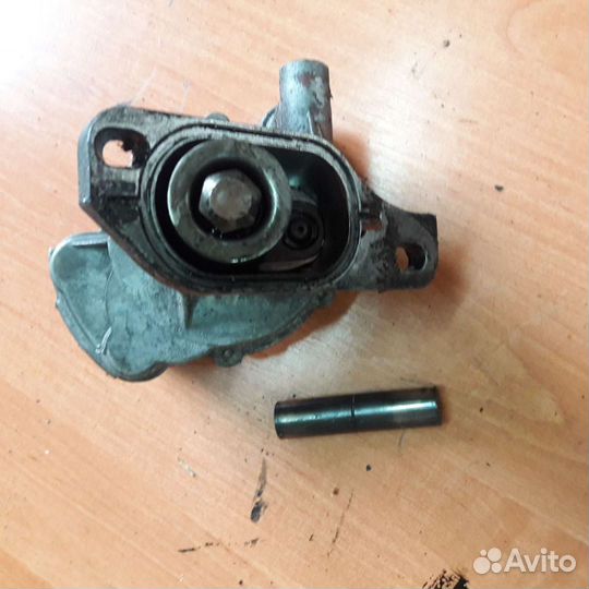 Вакуумный насос 2.5тди Ауди, Фольксваген т4