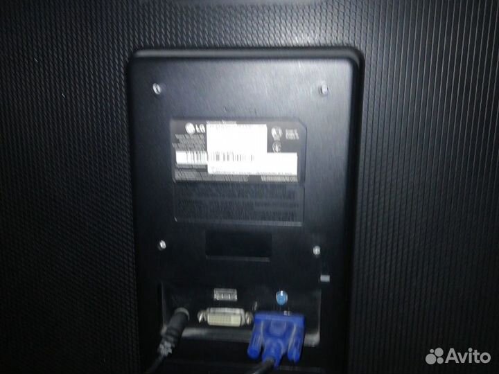 Монитор LG