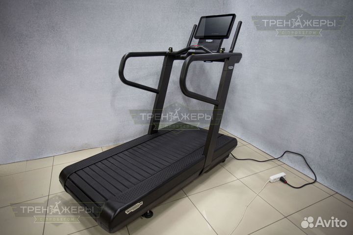 Беговая дорожка Technogym Skillrun