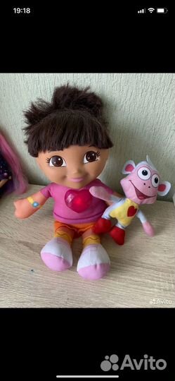 Даша путешественница музыкальная кукла