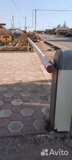 Автоматический шлагбаум бу 6м