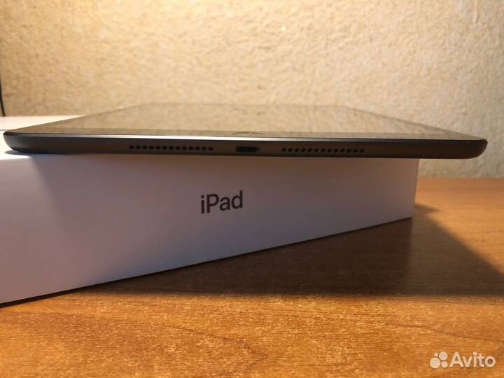 Планшет apple iPad 9 поколения