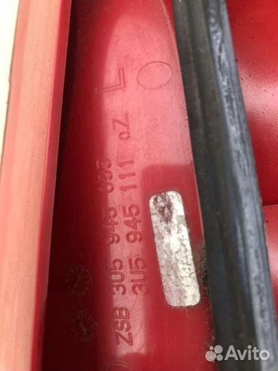 Фонарь задний левый Skoda Superb 1