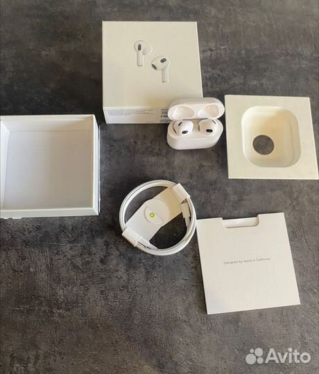 Беспроводные наушники apple airpods 3