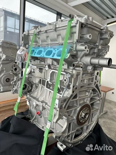 Двигатель 1ZR Новый