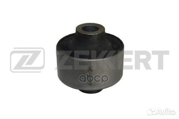 С/блок задний пер. рычага Mitsubishi Grandis 04