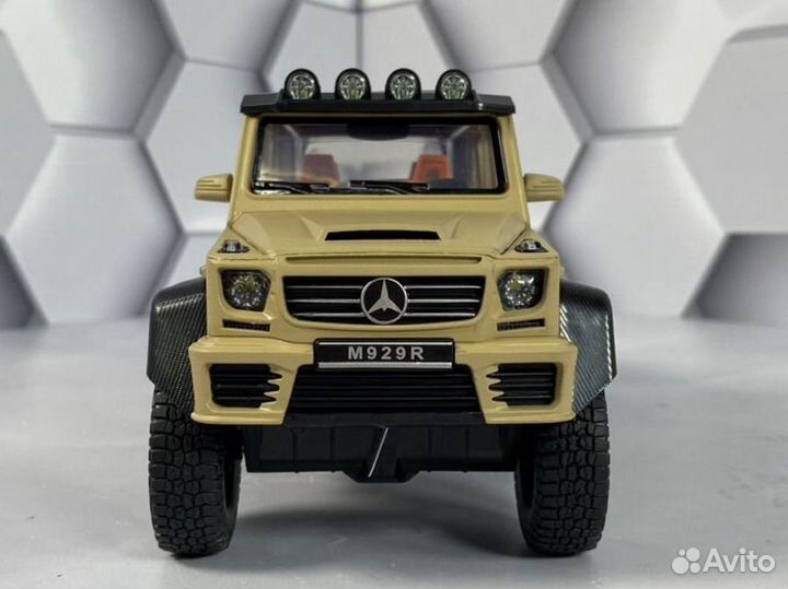 Модель машины Mercedes Gelandewagen 6x6 1:24