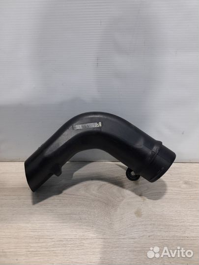 Патрубок воздухозаборника Воздухозаборник Renault