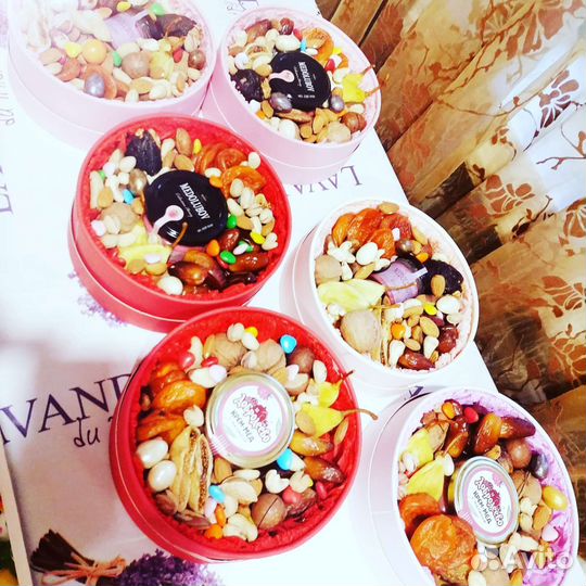 Вкусные коробочки и букеты на любой празник