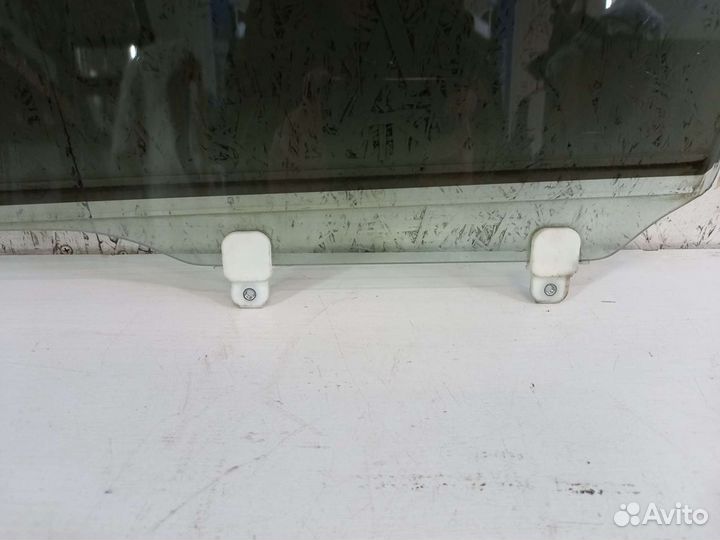 Стекло задней правой двери Mitsubishi Lancer 10